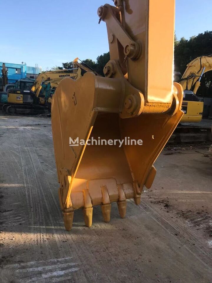 Caterpillar Caterpillar 330B 325B - Pásové rýpadlo: obrázek 3 Caterpillar Caterpillar 330B 325B - Pásové rýpadlo: obrázek 3
