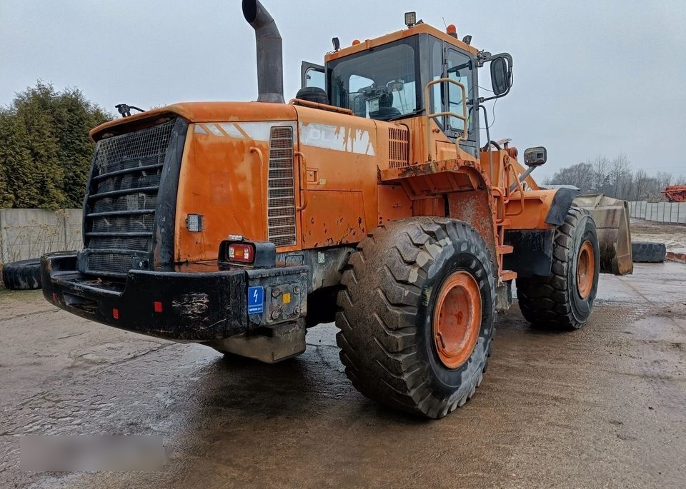 Doosan DL 400 - Kolový nakladač: obrázek 5 Doosan DL 400 - Kolový nakladač: obrázek 5