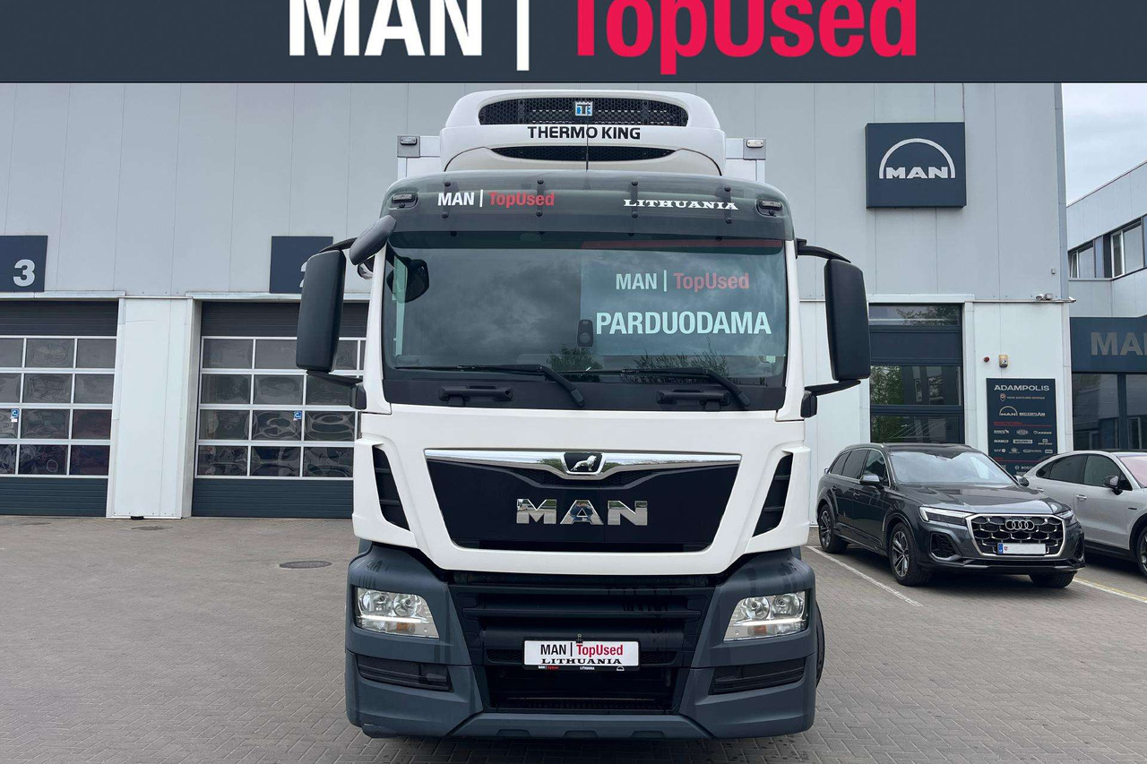 MAN 26.420 6x2-4 THERMO KING (8518) - Chladírenský nákladní automobil: obrázek 2 MAN 26.420 6x2-4 THERMO KING (8518) - Chladírenský nákladní automobil: obrázek 2