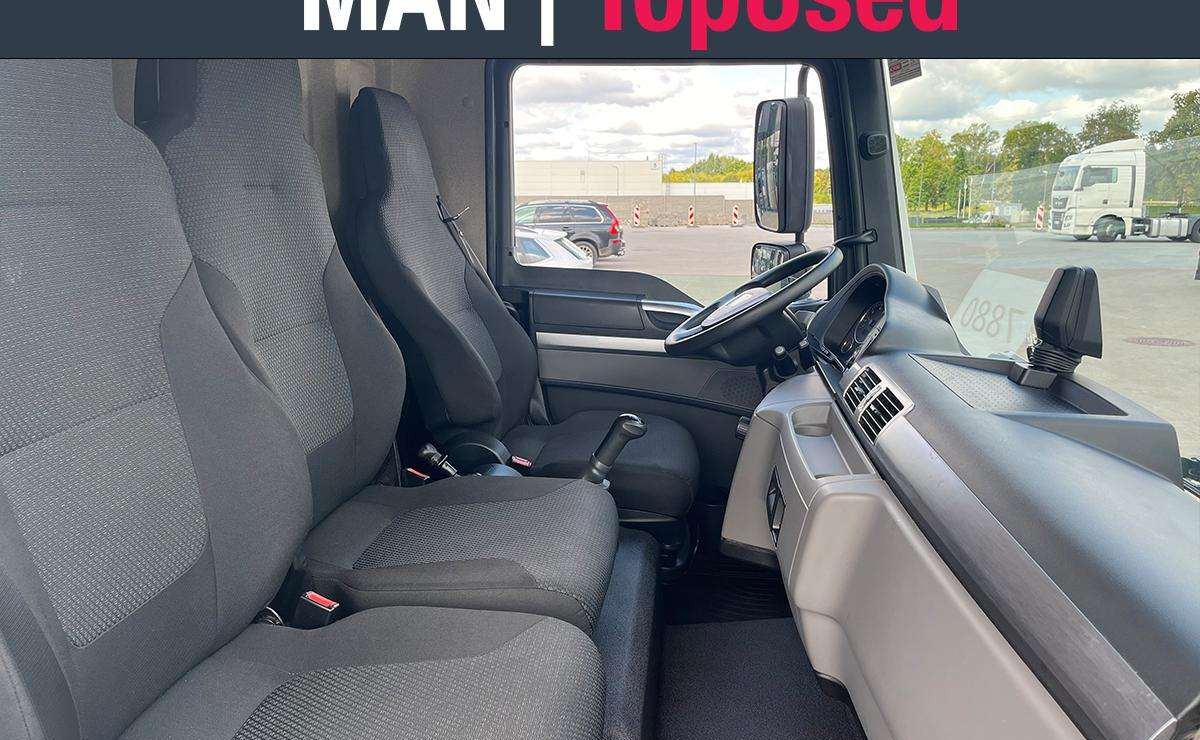 Skříňový nákladní auto MAN TGL 12.220 4X2 BL (7880): obrázek 8