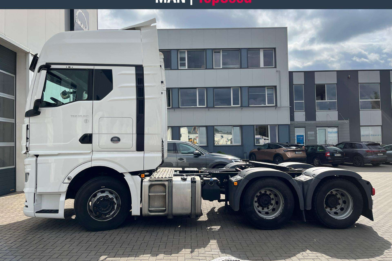 MAN TGX 28.510 6x2=2 GX - Tahač: obrázek 5 MAN TGX 28.510 6x2=2 GX - Tahač: obrázek 5