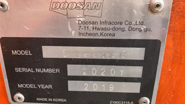 2023 Year Doosan Excavator Dx225 22t Dx225lc Crawler Excavator In Fresh Stock In Shanghai - Pásové rýpadlo: obrázek 3 2023 Year Doosan Excavator Dx225 22t Dx225lc Crawler Excavator In Fresh Stock In Shanghai - Pásové rýpadlo: obrázek 3