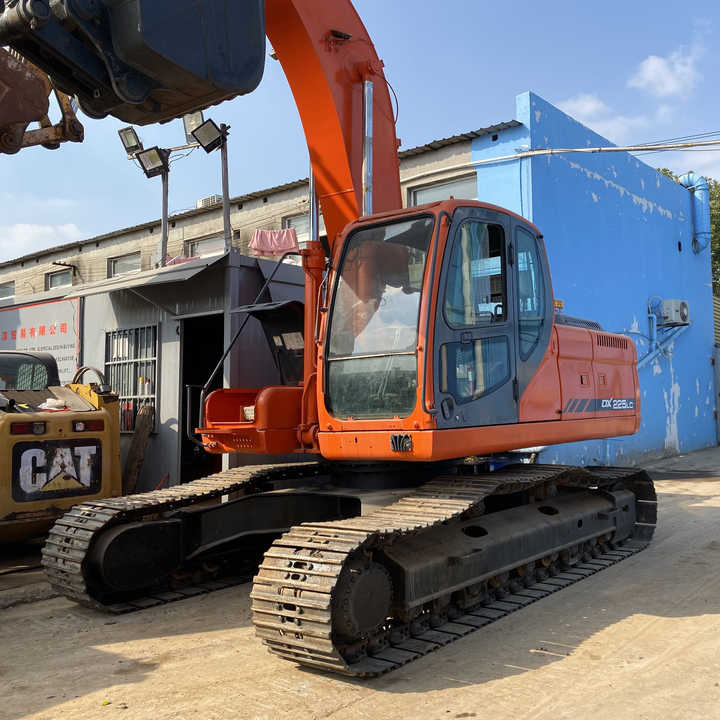 Best Selling DOOSAN excavator machine construction used machinery equipment dx225 DX60 DX70 DH60 DH220 used excavators in stock - Rýpadlo: obrázek 1 Best Selling DOOSAN excavator machine construction used machinery equipment dx225 DX60 DX70 DH60 DH220 used excavators in stock - Rýpadlo: obrázek 1