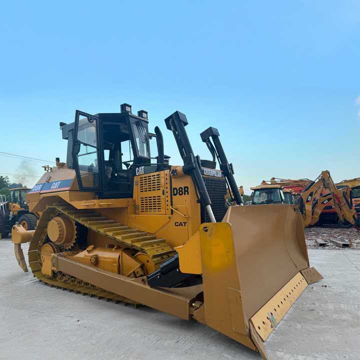 Bulldozer Used Cat D8r and More Bulldozers Like Mini Bulldozer - Buldozer: obrázek 3 Bulldozer Used Cat D8r and More Bulldozers Like Mini Bulldozer - Buldozer: obrázek 3