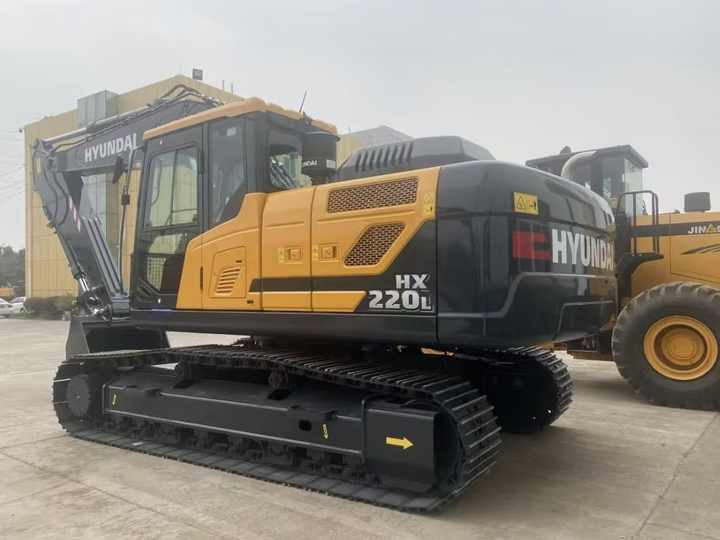 Certificated High Quality Hyundai 220LC Excavator 220lc-9s HX220L 220HD 22 Tons Excavator for Sale - Rýpadlo: obrázek 3 Certificated High Quality Hyundai 220LC Excavator 220lc-9s HX220L 220HD 22 Tons Excavator for Sale - Rýpadlo: obrázek 3