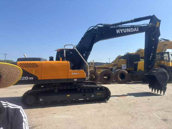Rýpadlo Cheap Price Original Used Hyundai 220 Excavator Hyundai 220LC-9s 220lc Excavator for Sale in Stock Secondhand Digger: obrázek 6