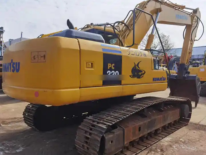 Good Condition Komatsu Used PC220-7 Hydraulic Crawler Excavator Suitable For Construction/ Agriculture Digging - Pásové rýpadlo: obrázek 3 Good Condition Komatsu Used PC220-7 Hydraulic Crawler Excavator Suitable For Construction/ Agriculture Digging - Pásové rýpadlo: obrázek 3
