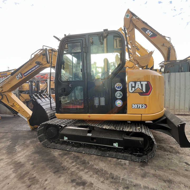 Good Condition Used Caterpillar CAT 307E2 Hydraulic Crawler Excavator Suitable For Construction/ Agriculture Digging - Pásové rýpadlo: obrázek 1 Good Condition Used Caterpillar CAT 307E2 Hydraulic Crawler Excavator Suitable For Construction/ Agriculture Digging - Pásové rýpadlo: obrázek 1