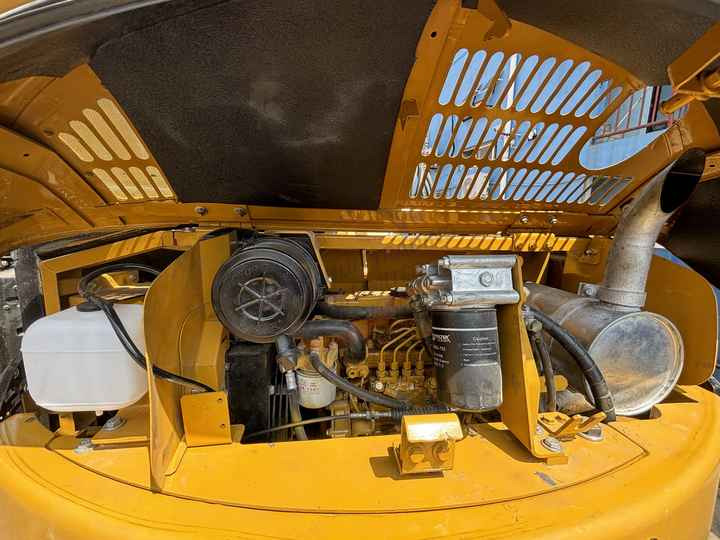 Good Price Used Mini Crawler Excavator CAT 307 308C 308D 308E 312D 315D 320C 320D Second Hand 7 Tons - Mini rýpadlo: obrázek 3 Good Price Used Mini Crawler Excavator CAT 307 308C 308D 308E 312D 315D 320C 320D Second Hand 7 Tons - Mini rýpadlo: obrázek 3