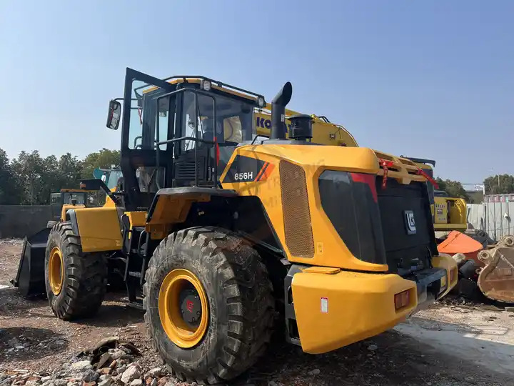 Good performance liugong Loading machinery Sesond hand LG856 LG860H 5 ton Wheel loader Quality assurance in stock - Kolový nakladač: obrázek 4 Good performance liugong Loading machinery Sesond hand LG856 LG860H 5 ton Wheel loader Quality assurance in stock - Kolový nakladač: obrázek 4