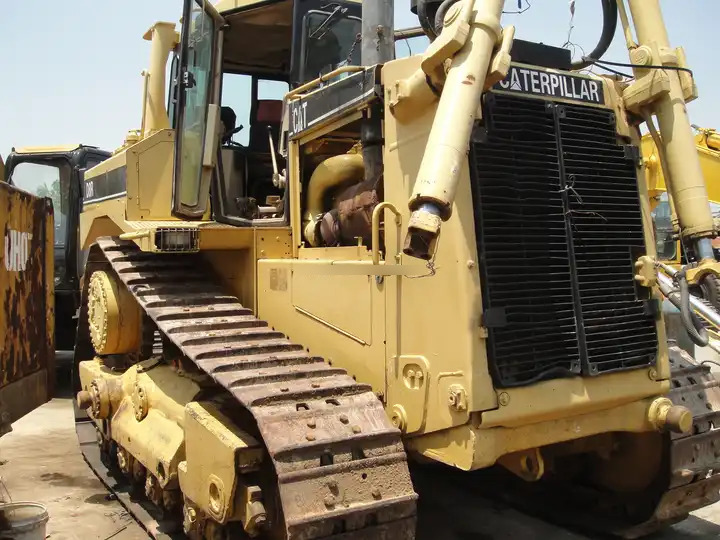 High Quality D8r Used Bulldozer Second Hand Bulldozer d8r with good condition in low price For Sale - Buldozer: obrázek 5 High Quality D8r Used Bulldozer Second Hand Bulldozer d8r with good condition in low price For Sale - Buldozer: obrázek 5