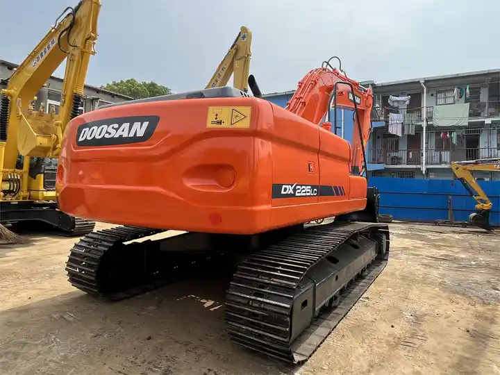 High Quality Korea Made 2019 Year Doosan Brand Dx225 Dx225lc Dx225lca Crawler Excavator - Pásové rýpadlo: obrázek 5 High Quality Korea Made 2019 Year Doosan Brand Dx225 Dx225lc Dx225lca Crawler Excavator - Pásové rýpadlo: obrázek 5