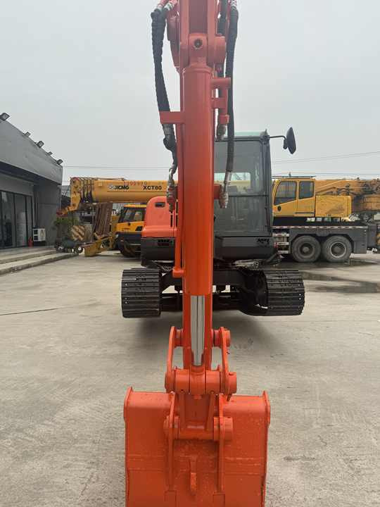 High Quality and Low Price Used Doosan Dx60 Dx75 Dx80 Crawler Excavator in Good Condition 6-ton Mini 6t Excavator for Sale - Pásové rýpadlo: obrázek 3 High Quality and Low Price Used Doosan Dx60 Dx75 Dx80 Crawler Excavator in Good Condition 6-ton Mini 6t Excavator for Sale - Pásové rýpadlo: obrázek 3