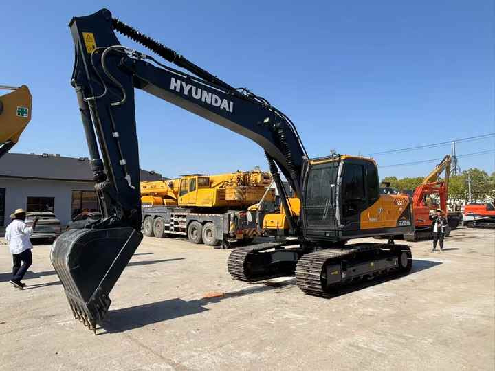 Korea Original Used Hyundai 220LC-9S Excavator Used Robex Hyundai 220 Excavator 220LC-9S Used Excavators for Sale - Rýpadlo: obrázek 5 Korea Original Used Hyundai 220LC-9S Excavator Used Robex Hyundai 220 Excavator 220LC-9S Used Excavators for Sale - Rýpadlo: obrázek 5