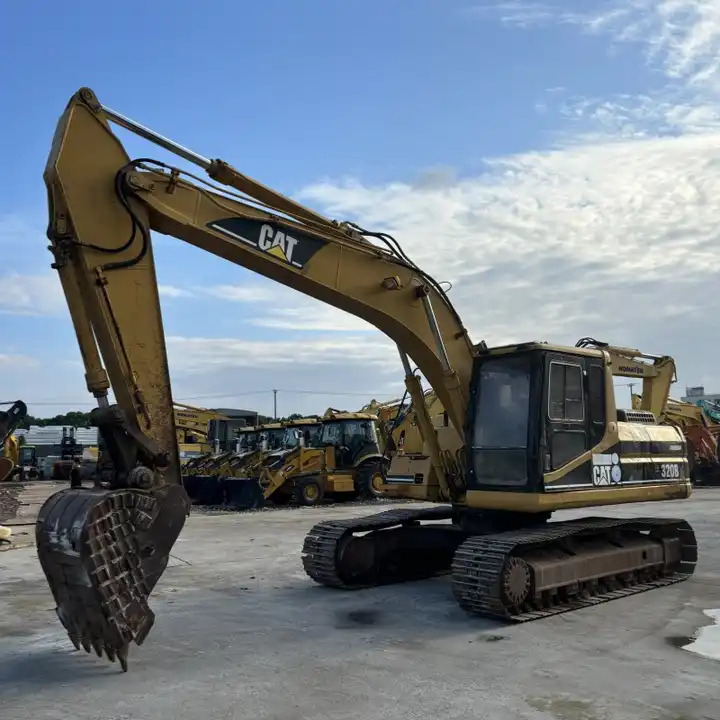 Original Japan Caterpillar Hydraulic Crawler Digger Cat320d Used Excavator Cat 320bl/325D/330bl/336D - Pásové rýpadlo: obrázek 2 Original Japan Caterpillar Hydraulic Crawler Digger Cat320d Used Excavator Cat 320bl/325D/330bl/336D - Pásové rýpadlo: obrázek 2