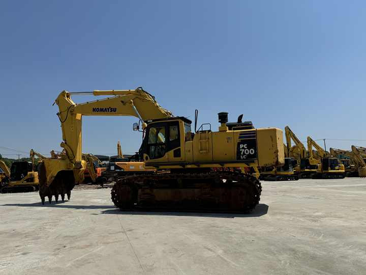 Original Japan Used komatsu Pc700 Mining Excavators PC700LC-8E0 Hevay Duty Mining Excavator - Rýpadlo: obrázek 2 Original Japan Used komatsu Pc700 Mining Excavators PC700LC-8E0 Hevay Duty Mining Excavator - Rýpadlo: obrázek 2