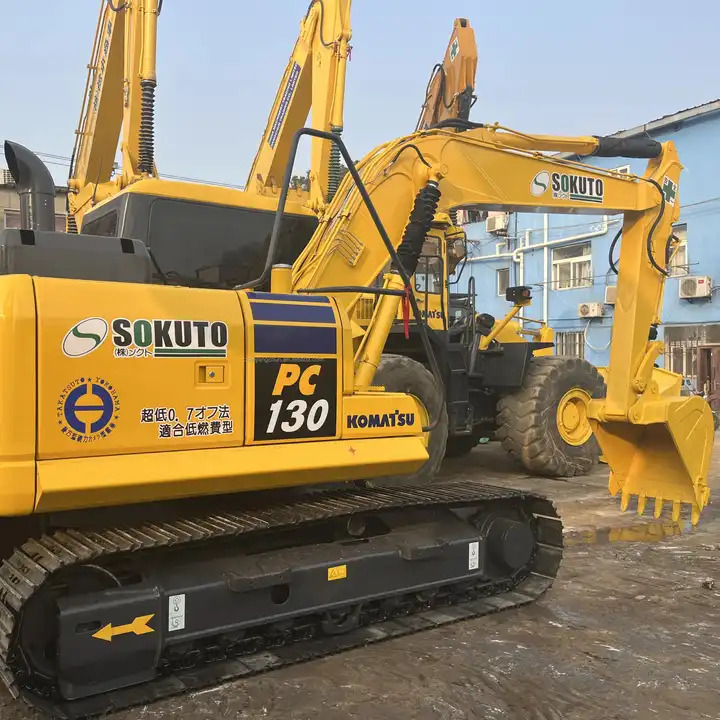 Original Made In Japan Less Hour 13 Ton 20 Ton Earth Moving Machinery Crawler Used Komatsu Pc130 Excavator For Sale - Pásové rýpadlo: obrázek 1 Original Made In Japan Less Hour 13 Ton 20 Ton Earth Moving Machinery Crawler Used Komatsu Pc130 Excavator For Sale - Pásové rýpadlo: obrázek 1