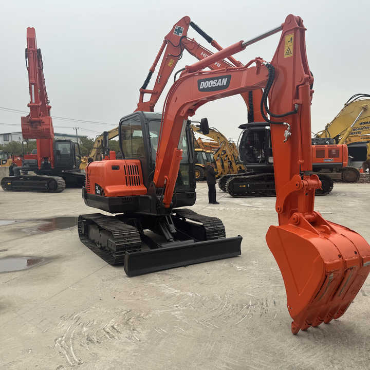 Original Top Sale High Performance Slightly Used Doosan Dx60 Dx75 Dx80 Tracked Excavator for Landscaping in Shanghai - Pásové rýpadlo: obrázek 1 Original Top Sale High Performance Slightly Used Doosan Dx60 Dx75 Dx80 Tracked Excavator for Landscaping in Shanghai - Pásové rýpadlo: obrázek 1