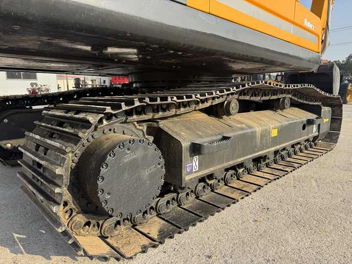 Perfect Condition usada excavadora 22ton Hyundai 220LC Hyundai Excavator Used 220LC-9S excavator For Construction For Sale - Pásové rýpadlo: obrázek 4 Perfect Condition usada excavadora 22ton Hyundai 220LC Hyundai Excavator Used 220LC-9S excavator For Construction For Sale - Pásové rýpadlo: obrázek 4