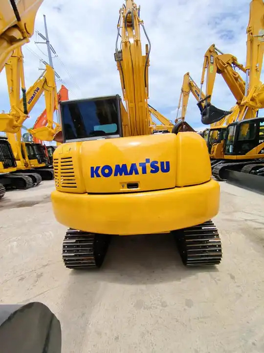 Second Hand Hydraulic Mini Excavators Small Mining 5 Ton Digger PC30 PC35 Sy55c PC60 Used Crawler Excavator - Rýpadlo: obrázek 4 Second Hand Hydraulic Mini Excavators Small Mining 5 Ton Digger PC30 PC35 Sy55c PC60 Used Crawler Excavator - Rýpadlo: obrázek 4