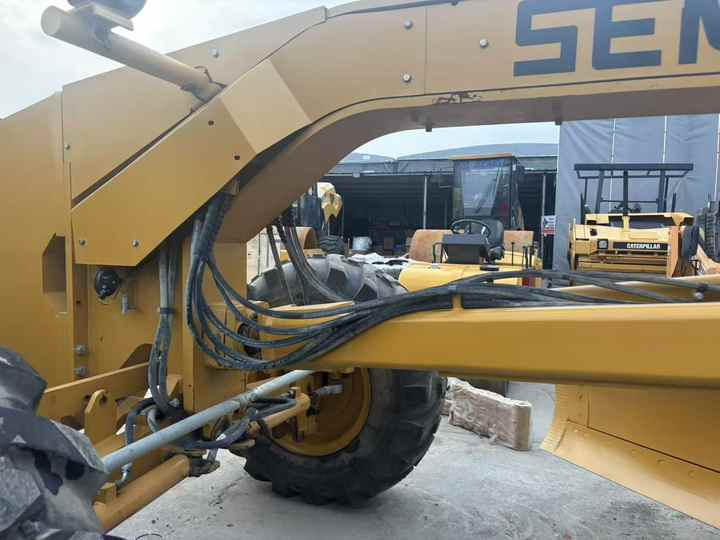 Second Hand SEM921 Motor Grader / Second Hand Motor Grader Sem 921 922 919 SEM Motor Grader for Sale - Grejdr: obrázek 5 Second Hand SEM921 Motor Grader / Second Hand Motor Grader Sem 921 922 919 SEM Motor Grader for Sale - Grejdr: obrázek 5