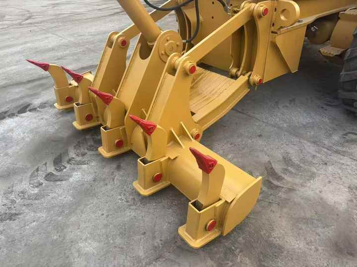Second Hand SEM921 Motor Grader / Second Hand Motor Grader Sem 921 922 919 SEM Motor Grader for Sale - Grejdr: obrázek 3 Second Hand SEM921 Motor Grader / Second Hand Motor Grader Sem 921 922 919 SEM Motor Grader for Sale - Grejdr: obrázek 3