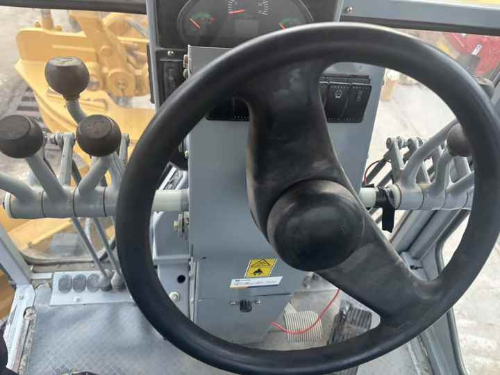 Second Hand SEM921 Motor Grader / Second Hand Motor Grader Sem 921 922 919 SEM Motor Grader for Sale - Grejdr: obrázek 2 Second Hand SEM921 Motor Grader / Second Hand Motor Grader Sem 921 922 919 SEM Motor Grader for Sale - Grejdr: obrázek 2