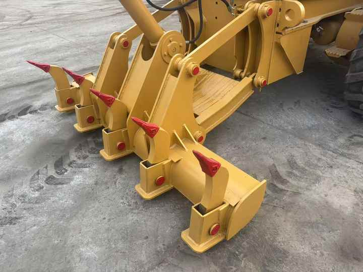 Second Hand SEM921 Motor Grader / Second Hand Motor Grader Sem 921 922 919 SEM Motor Grader for Sale - Grejdr: obrázek 5 Second Hand SEM921 Motor Grader / Second Hand Motor Grader Sem 921 922 919 SEM Motor Grader for Sale - Grejdr: obrázek 5