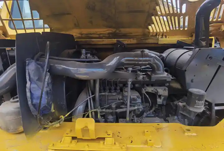 Second hand Komatsu PC60-7 excavator in good condition for sale - Pásové rýpadlo: obrázek 5 Second hand Komatsu PC60-7 excavator in good condition for sale - Pásové rýpadlo: obrázek 5