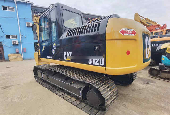Used CAT 312 315 318 excavator,CAT 312C 312D 315D 318D for sale,12ton CAT 312D2 in good condition - Pásové rýpadlo: obrázek 3 Used CAT 312 315 318 excavator,CAT 312C 312D 315D 318D for sale,12ton CAT 312D2 in good condition - Pásové rýpadlo: obrázek 3