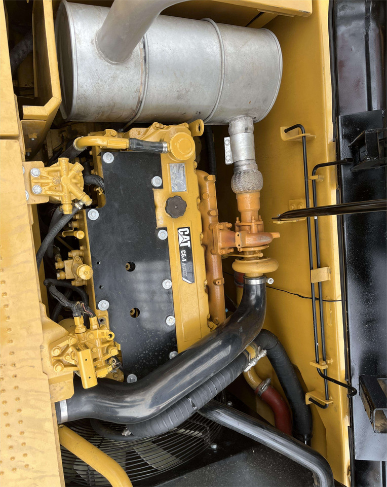 Used Cat Excavator CAT 320D High Quality Japan Used Construction Machine 20ton Excavator cat320d for sale - Rýpadlo: obrázek 4 Used Cat Excavator CAT 320D High Quality Japan Used Construction Machine 20ton Excavator cat320d for sale - Rýpadlo: obrázek 4