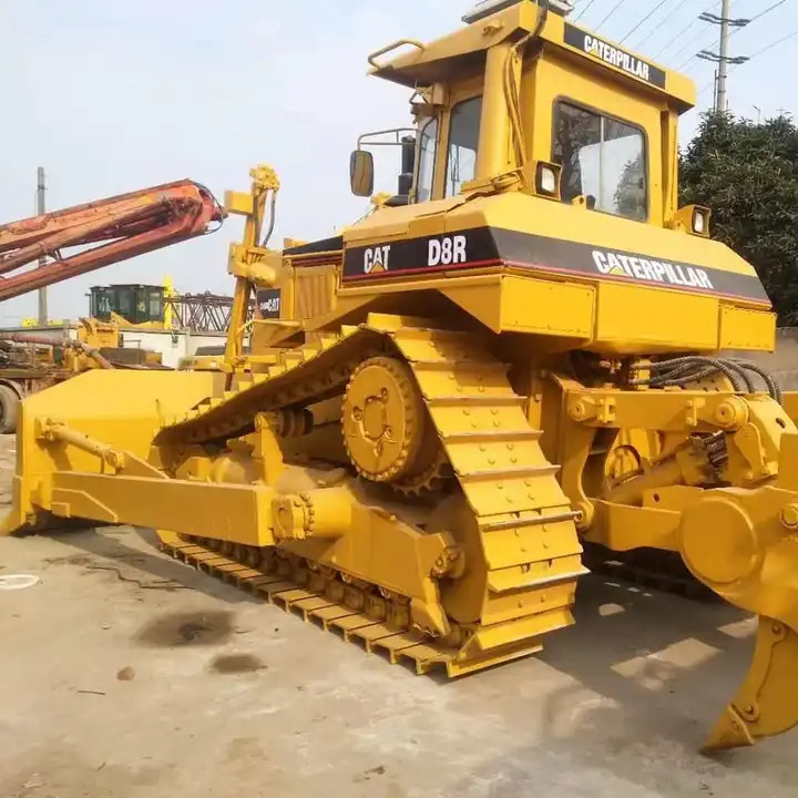 Used Caterpillar bulldozer CAT D8R on sale - Buldozer: obrázek 1 Used Caterpillar bulldozer CAT D8R on sale - Buldozer: obrázek 1
