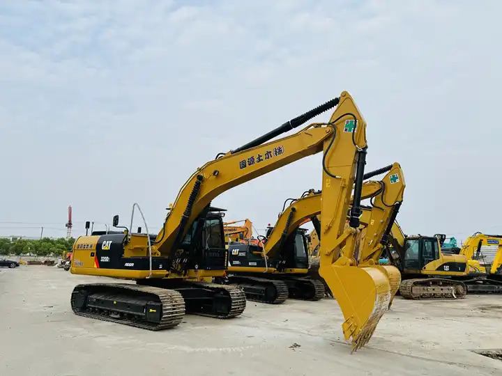 Used Hydraulic Excavator Cat 320d2,Secondhand Medium Excavator In Good Condition For Sale In Shanghai - Pásové rýpadlo: obrázek 4 Used Hydraulic Excavator Cat 320d2,Secondhand Medium Excavator In Good Condition For Sale In Shanghai - Pásové rýpadlo: obrázek 4
