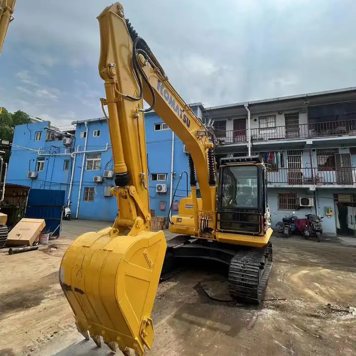 Used Japan Original 13ton Komatsu PC130-7 Excavator hydraulic crawler excavator - Pásové rýpadlo: obrázek 2 Used Japan Original 13ton Komatsu PC130-7 Excavator hydraulic crawler excavator - Pásové rýpadlo: obrázek 2