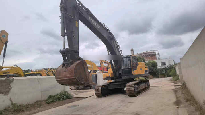 Used Volvo Excavator EC480D used machinery in stock for sale volvo 480 excavators machine 48 ton - Pásové rýpadlo: obrázek 5 Used Volvo Excavator EC480D used machinery in stock for sale volvo 480 excavators machine 48 ton - Pásové rýpadlo: obrázek 5