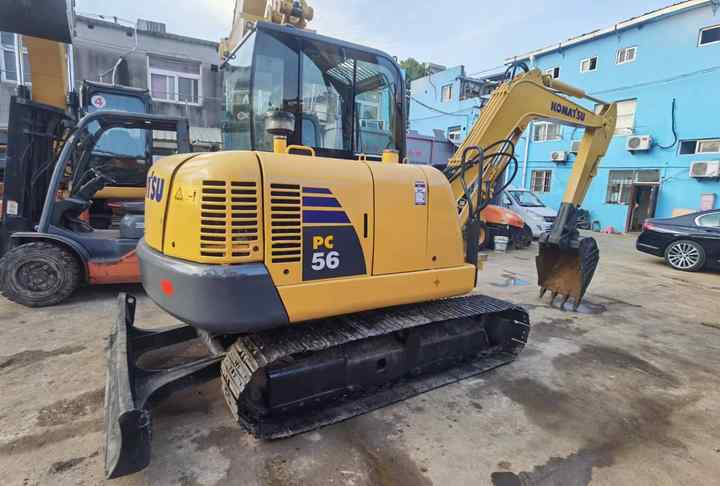 Used komatsu PC 56-7 Pc60-7 Crawler Excavator 6 Ton Excavator In Shanghai China For Sale PC 60 60-7 PC60 PC78 Nice excavator - Pásové rýpadlo: obrázek 2 Used komatsu PC 56-7 Pc60-7 Crawler Excavator 6 Ton Excavator In Shanghai China For Sale PC 60 60-7 PC60 PC78 Nice excavator - Pásové rýpadlo: obrázek 2