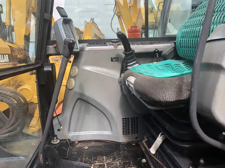 Doosan excavator used dx60 dh60 dx55 dh55 mini excavator 6 ton mini excavator free shipping - Pásové rýpadlo: obrázek 5 Doosan excavator used dx60 dh60 dx55 dh55 mini excavator 6 ton mini excavator free shipping - Pásové rýpadlo: obrázek 5