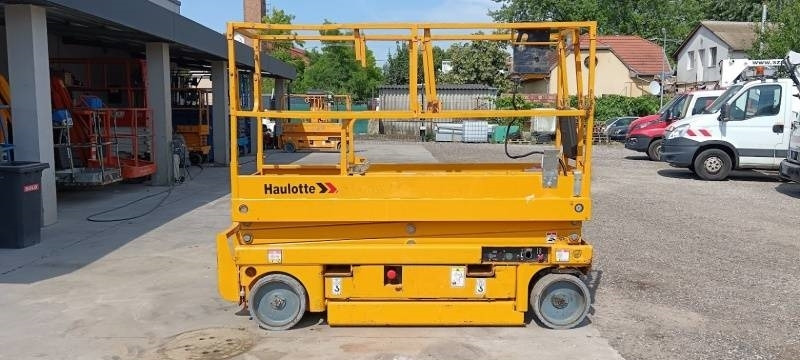 Haulotte Compact 8 - 8m, electric - Nůžková plošina: obrázek 4 Haulotte Compact 8 - 8m, electric - Nůžková plošina: obrázek 4