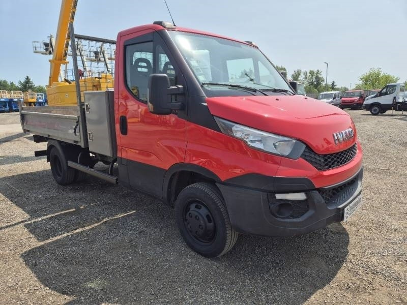 Iveco 35C13 - Tipper - Sklápěč: obrázek 2 Iveco 35C13 - Tipper - Sklápěč: obrázek 2