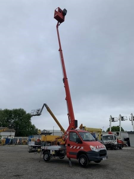 Autoplošina Iveco Daily GSR E179T - 17,1m - 200 kg: obrázek 10