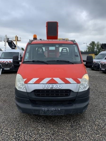 Iveco Daily GSR E179T - 17,1m - 200 kg - Autoplošina: obrázek 3 Iveco Daily GSR E179T - 17,1m - 200 kg - Autoplošina: obrázek 3