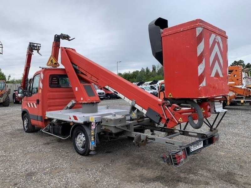 Autoplošina Iveco Daily GSR E179T - 17,1m - 200 kg: obrázek 7