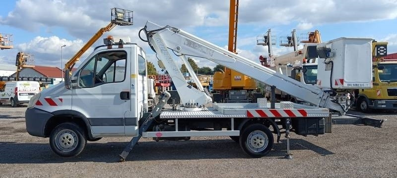 Iveco Daily Multitel 160 ALU DS - 16m - Autoplošina: obrázek 5 Iveco Daily Multitel 160 ALU DS - 16m - Autoplošina: obrázek 5