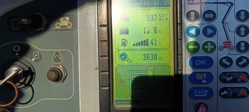 Kloubová plošina Manitou 160ATJ - 16m, 4x4x4, diesel: obrázek 12