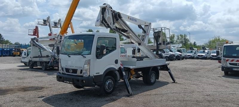 Nissan Cabstar Oil&Steel Snake 189 - 18 m, 225 kg - Autoplošina: obrázek 2 Nissan Cabstar Oil&Steel Snake 189 - 18 m, 225 kg - Autoplošina: obrázek 2