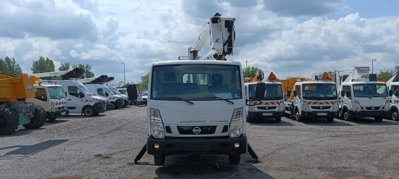 Nissan Cabstar Oil&Steel Snake 189 - 18 m, 225 kg - Autoplošina: obrázek 3 Nissan Cabstar Oil&Steel Snake 189 - 18 m, 225 kg - Autoplošina: obrázek 3