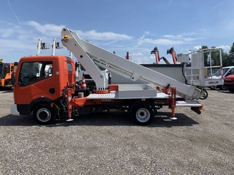Nissan Cabstar Ruthmann-Steiger TB220 - 22,1m - 200 kg - Autoplošina: obrázek 4 Nissan Cabstar Ruthmann-Steiger TB220 - 22,1m - 200 kg - Autoplošina: obrázek 4