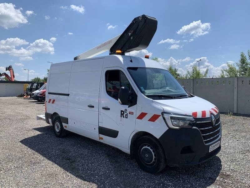Renault Master Klubb K32 - 12,5 m, 120 kg - Autoplošina: obrázek 1 Renault Master Klubb K32 - 12,5 m, 120 kg - Autoplošina: obrázek 1