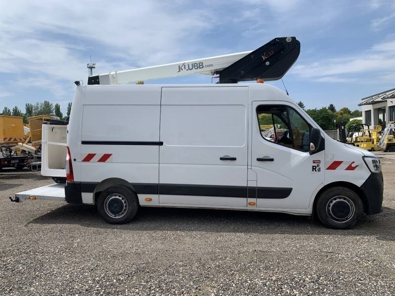 Renault Master Klubb KL32 - 12,5 m, 120 kg - Autoplošina: obrázek 4 Renault Master Klubb KL32 - 12,5 m, 120 kg - Autoplošina: obrázek 4