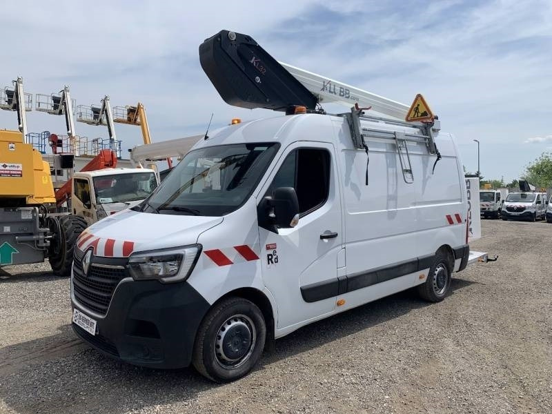 Renault Master Klubb KL32 - 12,5 m, 120 kg - Autoplošina: obrázek 2 Renault Master Klubb KL32 - 12,5 m, 120 kg - Autoplošina: obrázek 2